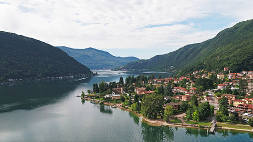 Una vista del lago Ceresio da Brusimpiano