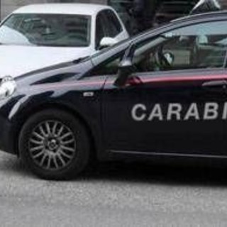 Cosenza, fratellini maltrattati: arrestato il compagno della madre