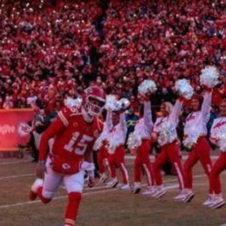 Trump sarà al Super Bowl, primo presidente in tribuna. Con lamentela...